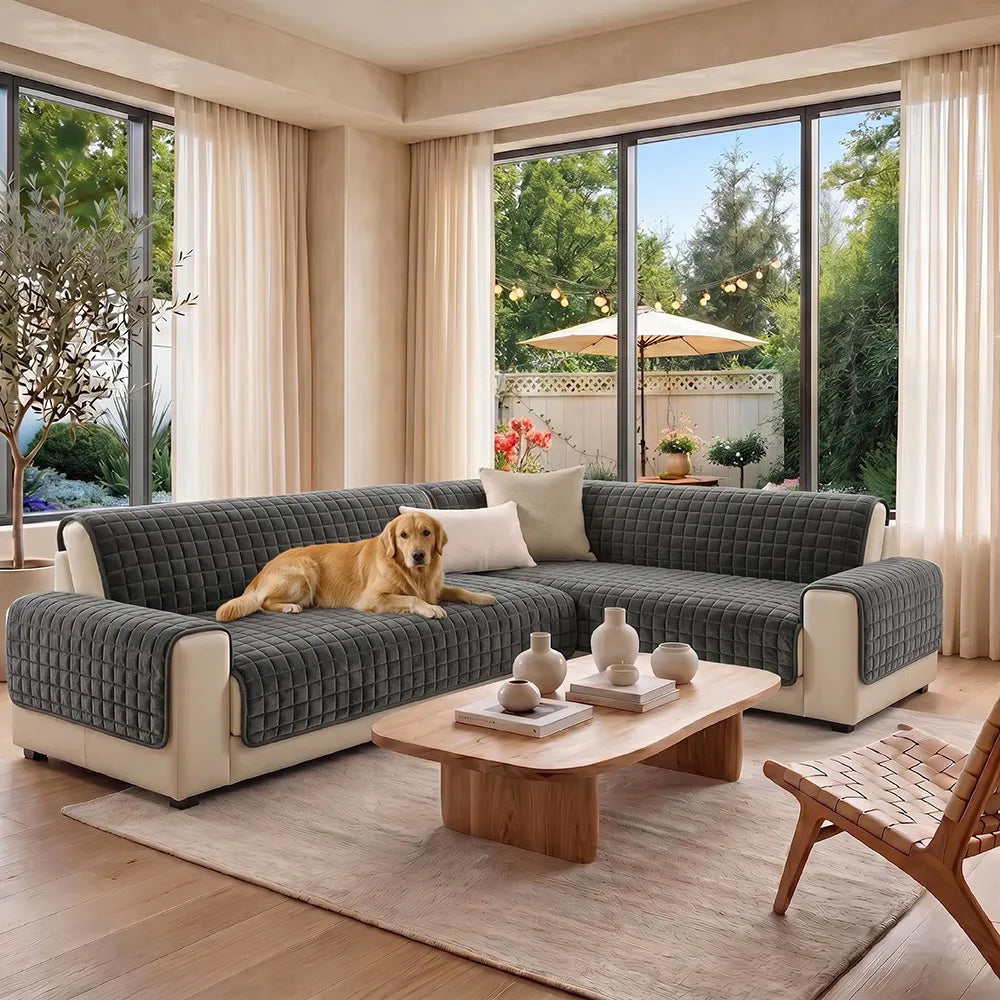 One-Piece Soft Pet-Friendly Short Plush Sofa Protection Non-Slip Couch Cover