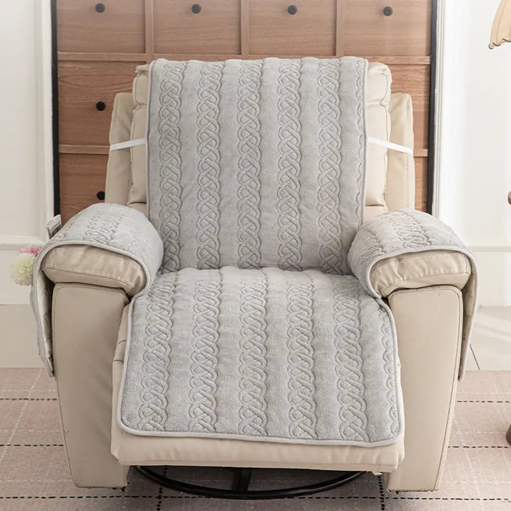 All-Season Scratch-Resistant Non-Slip Recliner Couch Cover with Elastic Straps
