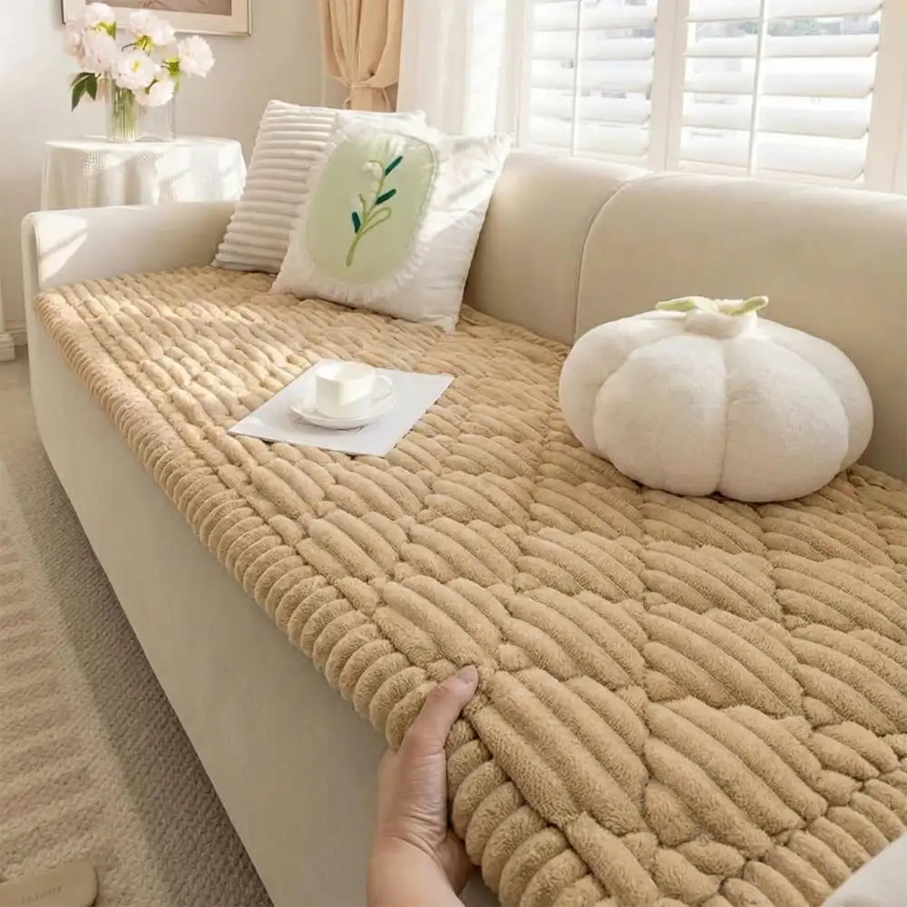 Fluffy Fuzzy Pet-Friendly Sofa Protector One-Piece Washable Couch Cover Pet Mat