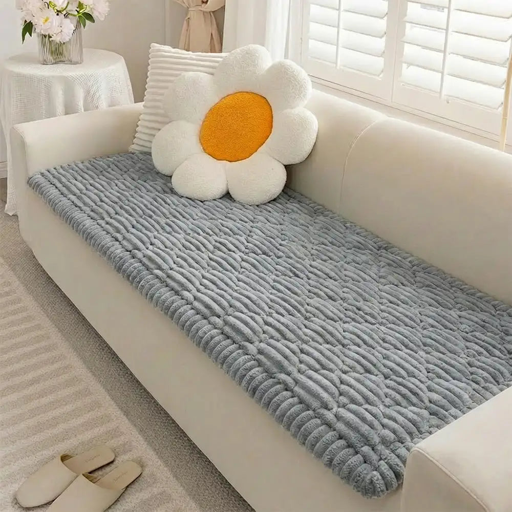 Fluffy Fuzzy Pet-Friendly Sofa Protector One-Piece Washable Couch Cover Pet Mat