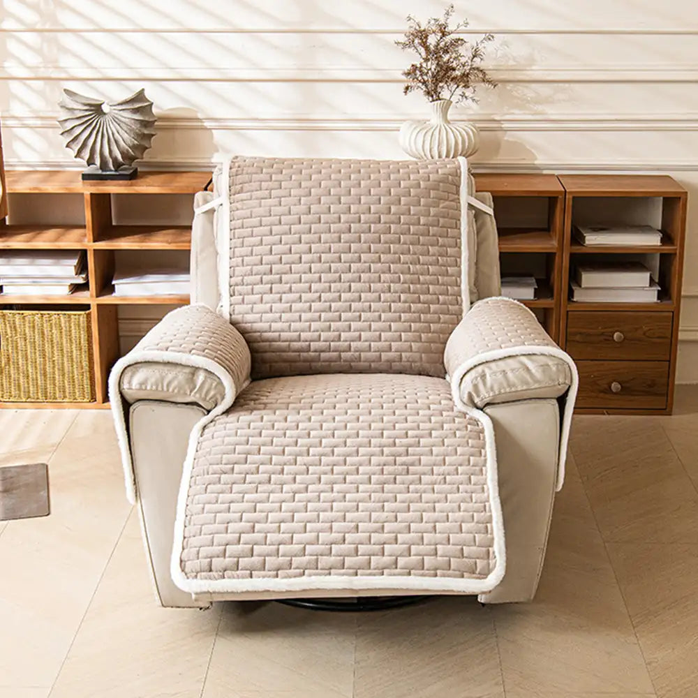 Plush Scratch-Resistant Recliner Couch Covers Slipcovers with Elastic Straps