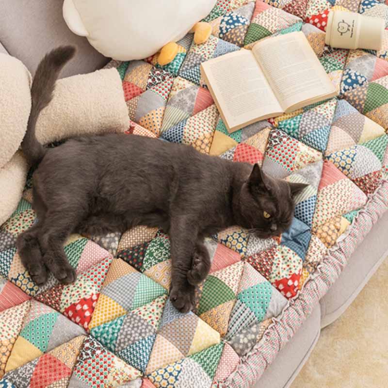 Garden Chic Cotton One-Piece Pet Friendly Protective Couch Cover